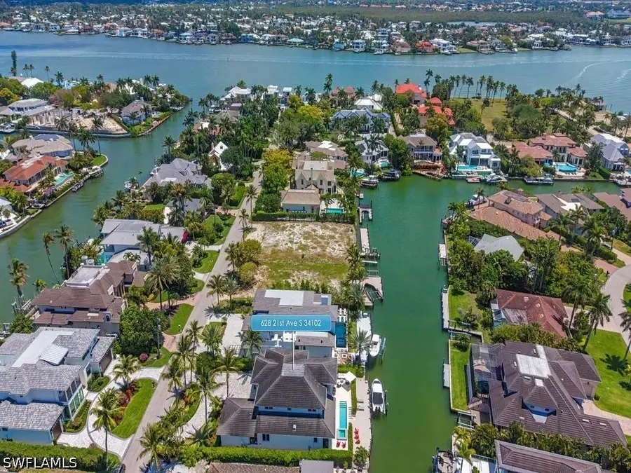 628 21st Avenue S, Naples, FL 34102 - #3