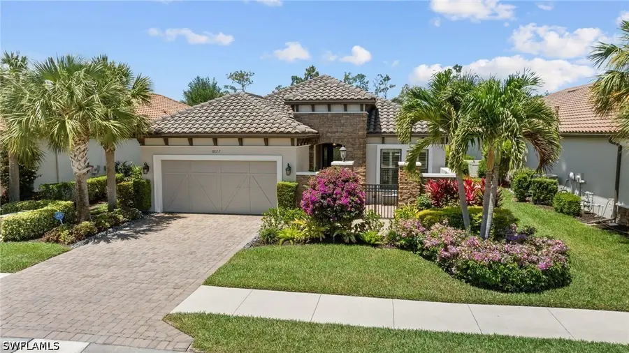 8827 Vaccaro Court, Naples, FL 34119 - #3