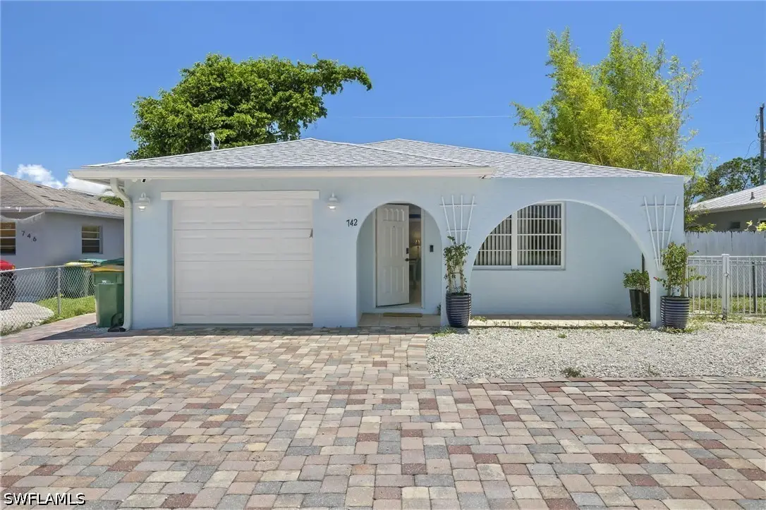 742 111th Avenue N, Naples, FL 34108 - #1