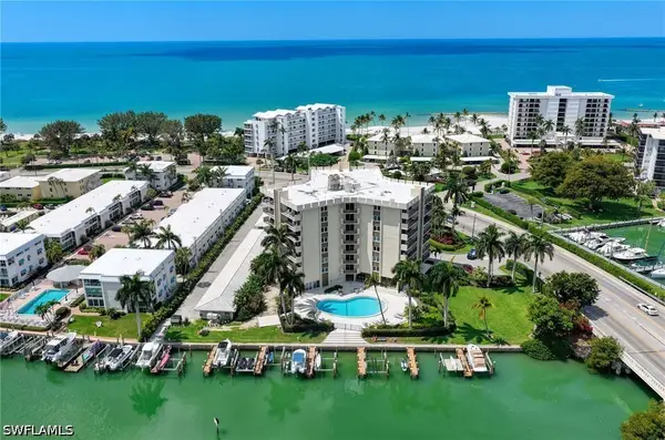 2150 Gulf Shore Boulevard N #605, Naples, FL 34102