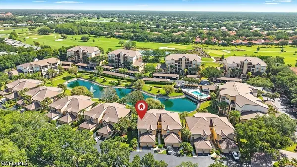 166 Vintage Circle #201, Naples, FL 34119