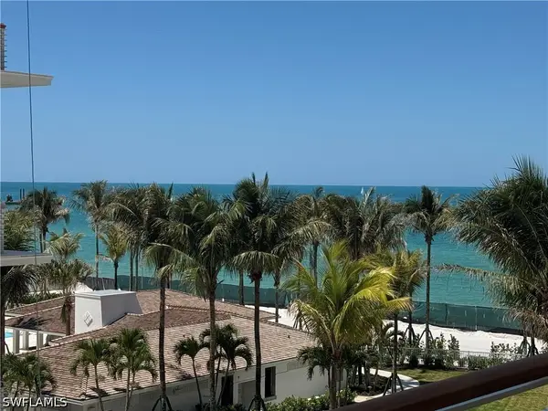 901 Gulf Shore Boulevard N #C-304, Naples, FL 34102