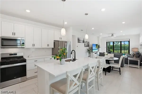 1879 Sierra Court, Naples, FL 34120