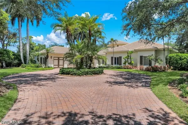 1284 Pocantico Lane, Naples, FL 34110
