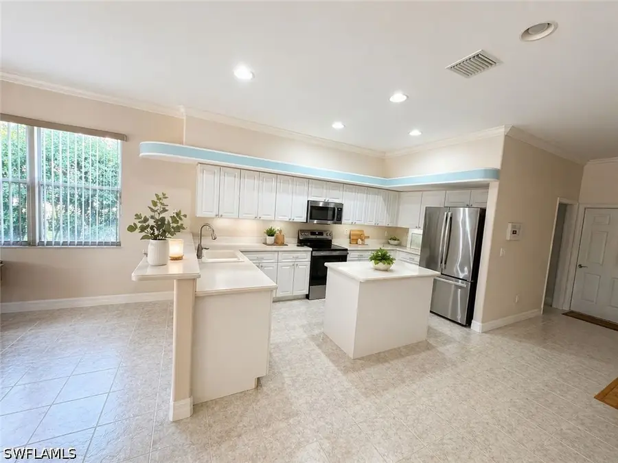 8711 Kilkenny Court, Fort Myers, FL 33912 - #2