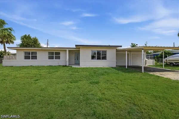 807 Leeland Heights Boulevard E, Lehigh Acres, FL 33936