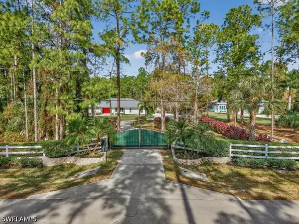 3331 3rd Avenue Nw, Naples, FL 34120