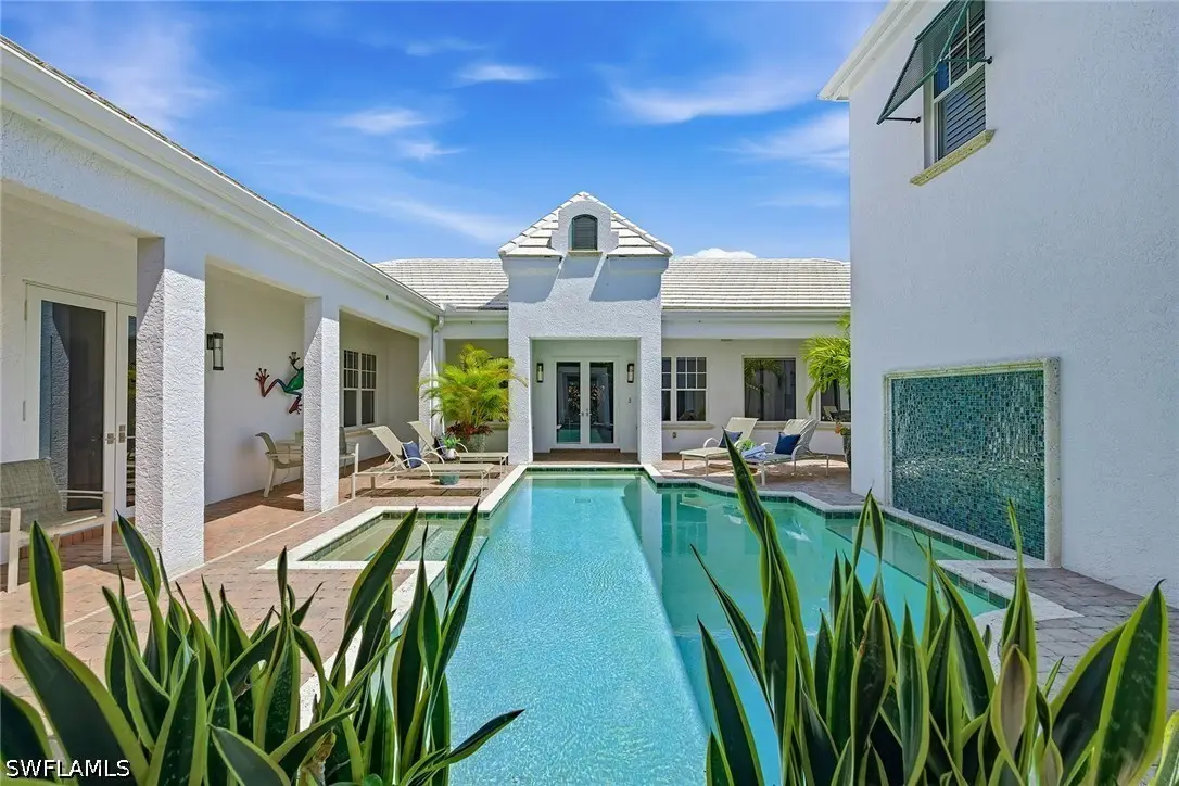 667 Binnacle Drive, Naples, FL 34103 - #1