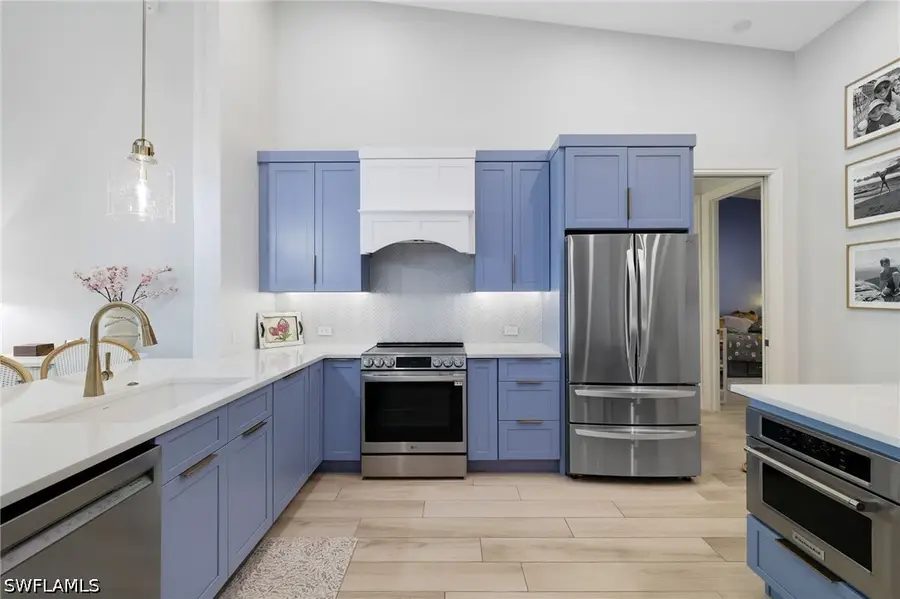 831 Sailaway Lane #202, Naples, FL 34108 - #3