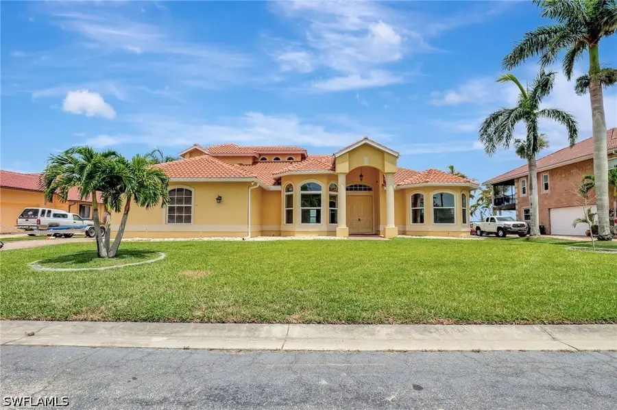 6140 River Shore Court, North Fort Myers, FL 33917 - #2