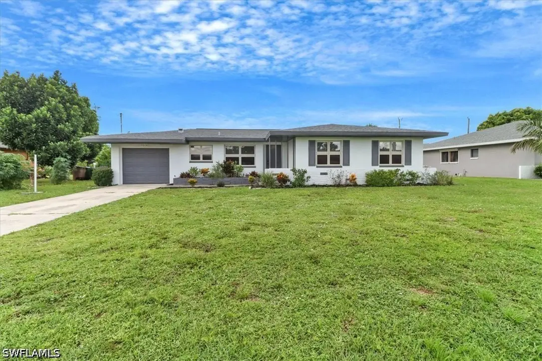 1510 SE 33rd Street, Cape Coral, FL 33904 - #1