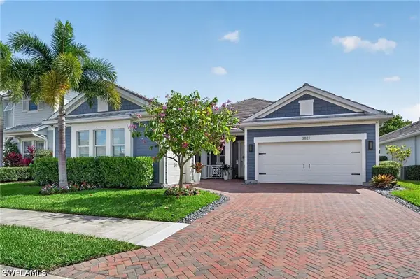 3821 Helmsman Drive, Naples, FL 34120