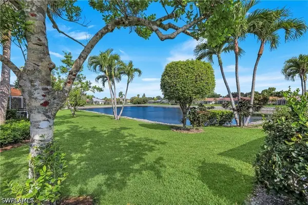 15040 Sterling Oaks Drive, Naples, FL 34110