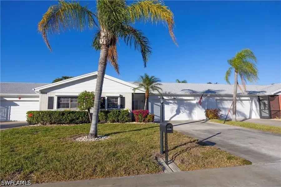1513 Edgewater Circle, Fort Myers, FL 33919 - #2