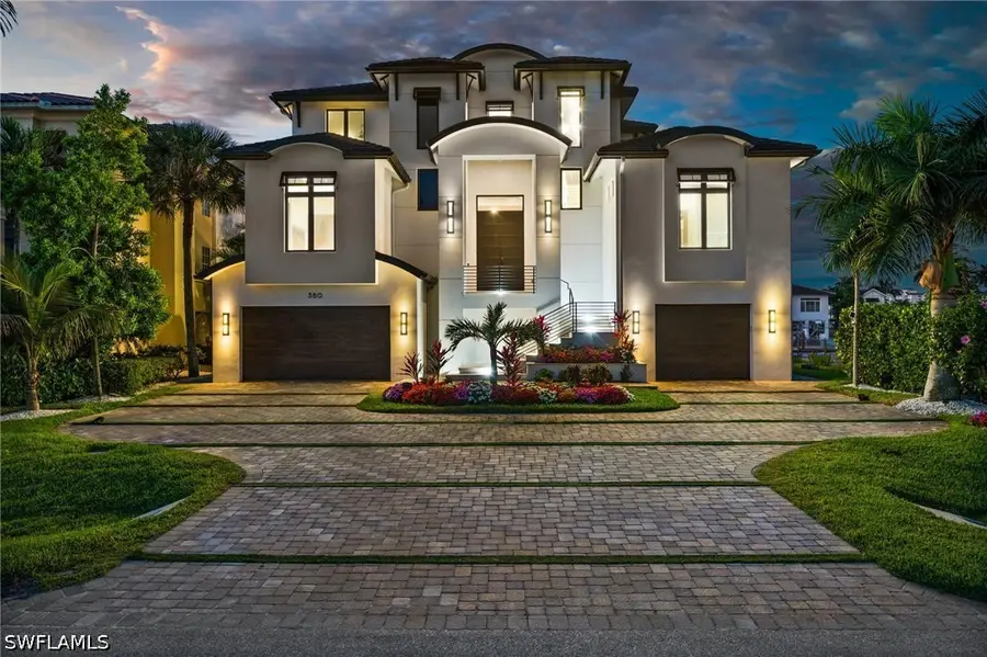 380 Trade Winds Avenue, Naples, FL 34108 - #3