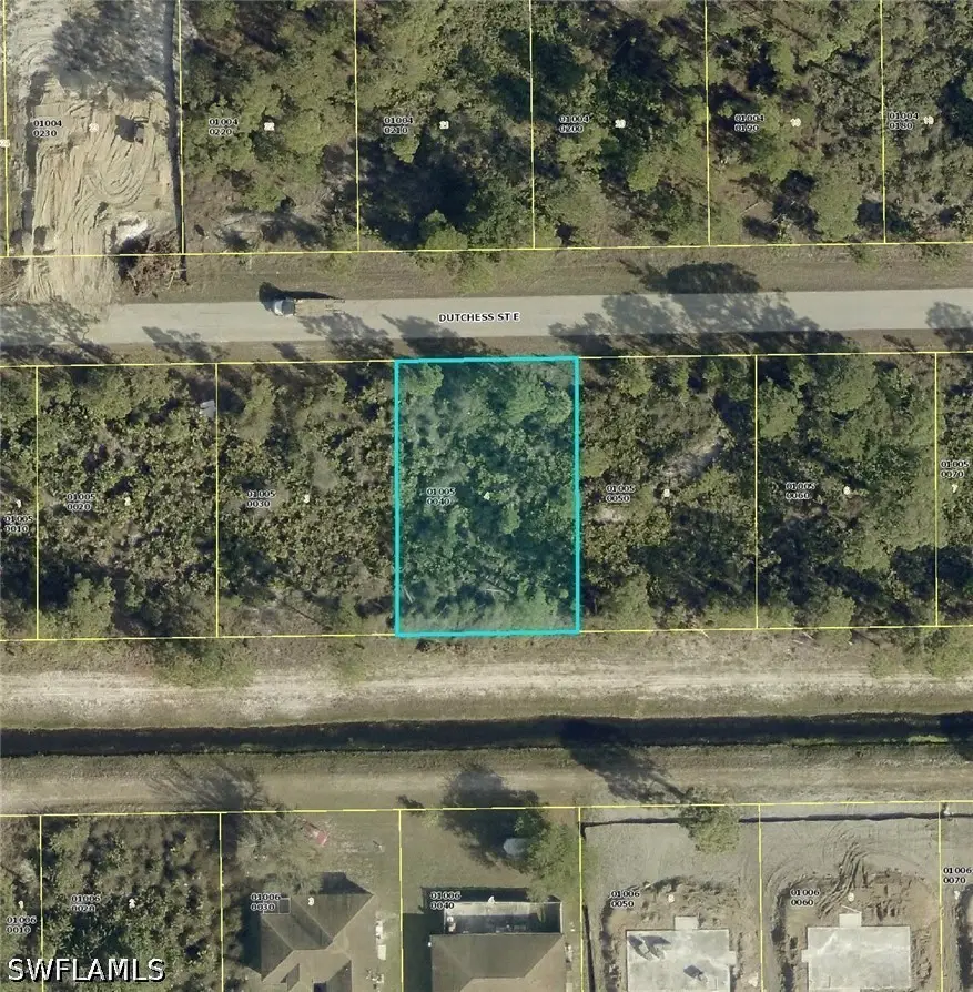 1116 Dutchess Street E, Lehigh Acres, FL 33974 - #1