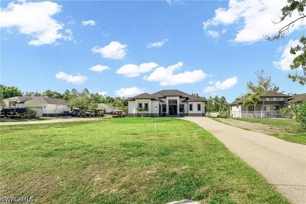 2557 29th Avenue Ne, Naples, FL 34120