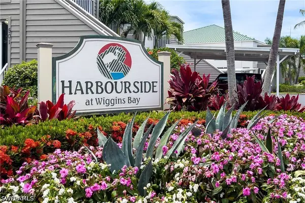 511 Club Side Drive #1-511, Naples, FL 34110