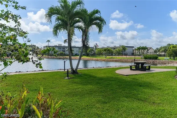 1000 Manatee Road #A105, Naples, FL 34114