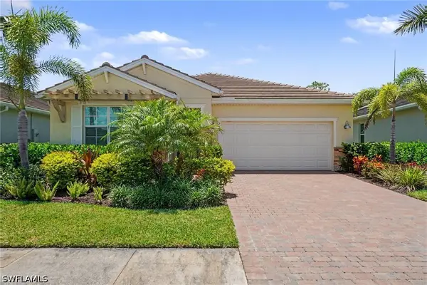 259 Tamarindo Lane, Naples, FL 34114