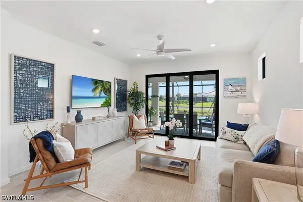 1888 Sierra Court, Naples, FL 34120
