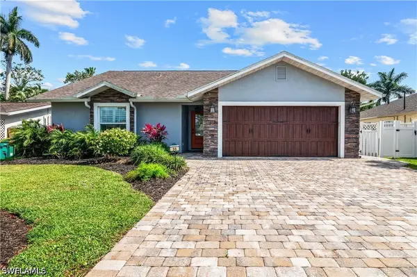 36 5th Street, Bonita Springs, FL 34134