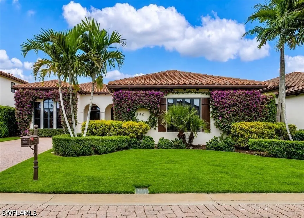 2220 Residence Circle, Naples, FL 34105 - #1