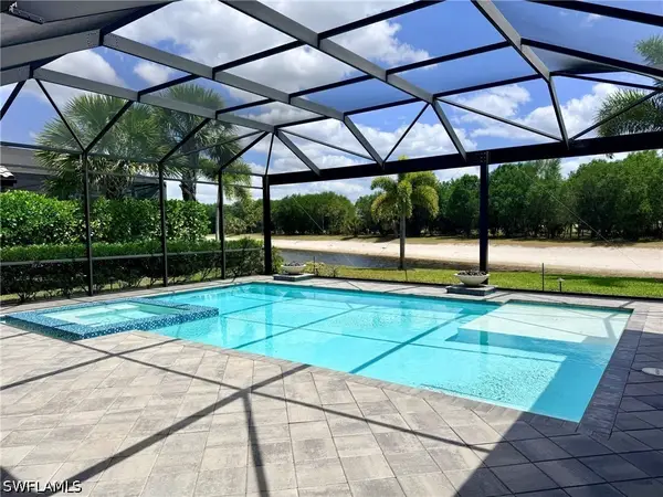 11990 Maidstone Court, Naples, FL 34120