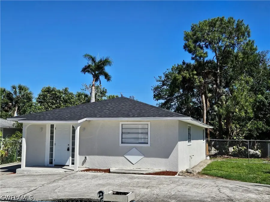5234 Sholtz Street, Naples, FL 34113 - #3