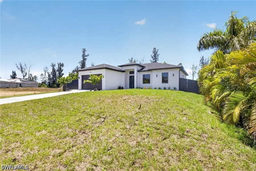 4226 NE 23rd Place, Cape Coral, FL 33909 - #3