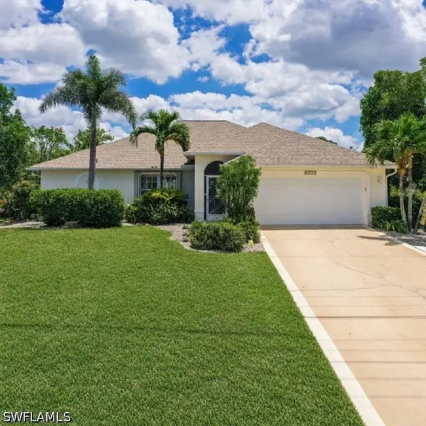 2017 NE 5th Place, Cape Coral, FL 33909