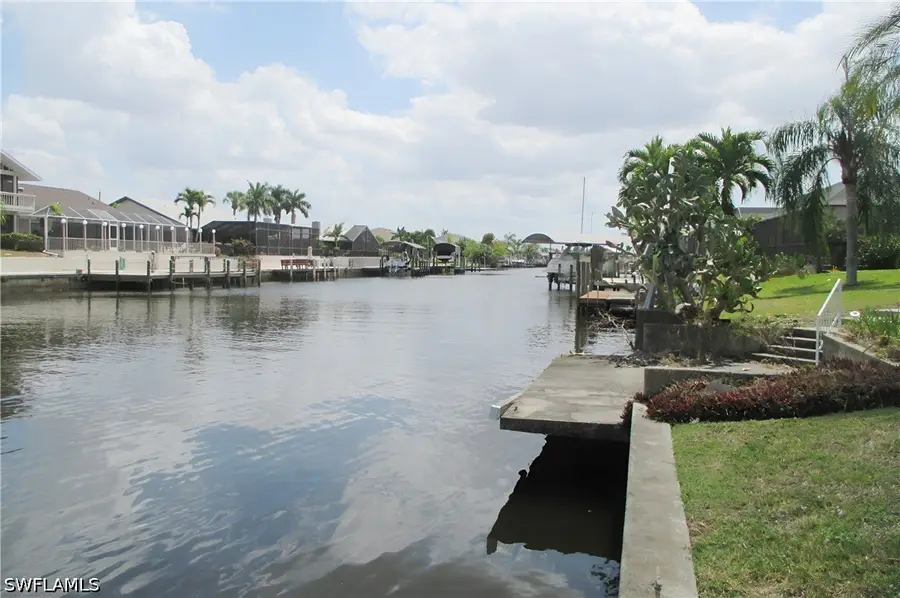 903 SE 20th Court, Cape Coral, FL 33990 - #2