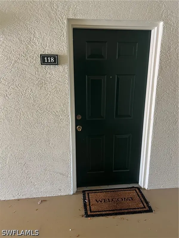4720 Saint Croix Lane #118, Naples, FL 34109