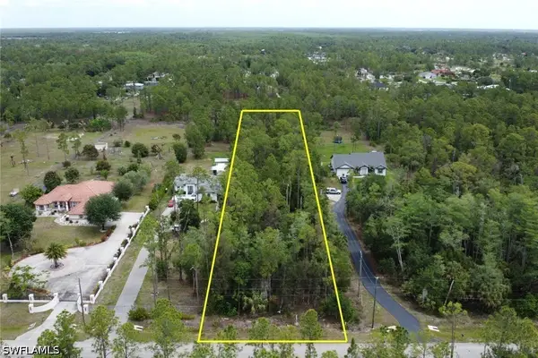 2XXX 52nd Avenue Ne, Naples, FL 34120