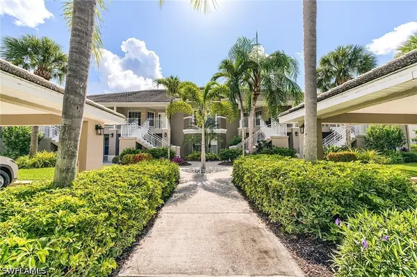 1940 Willow Bend Circle #202, Naples, FL 34109