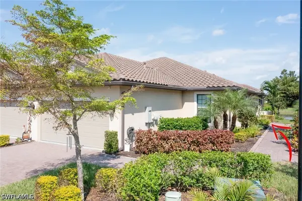 8013 Calle Canovas Court, Naples, FL 34114