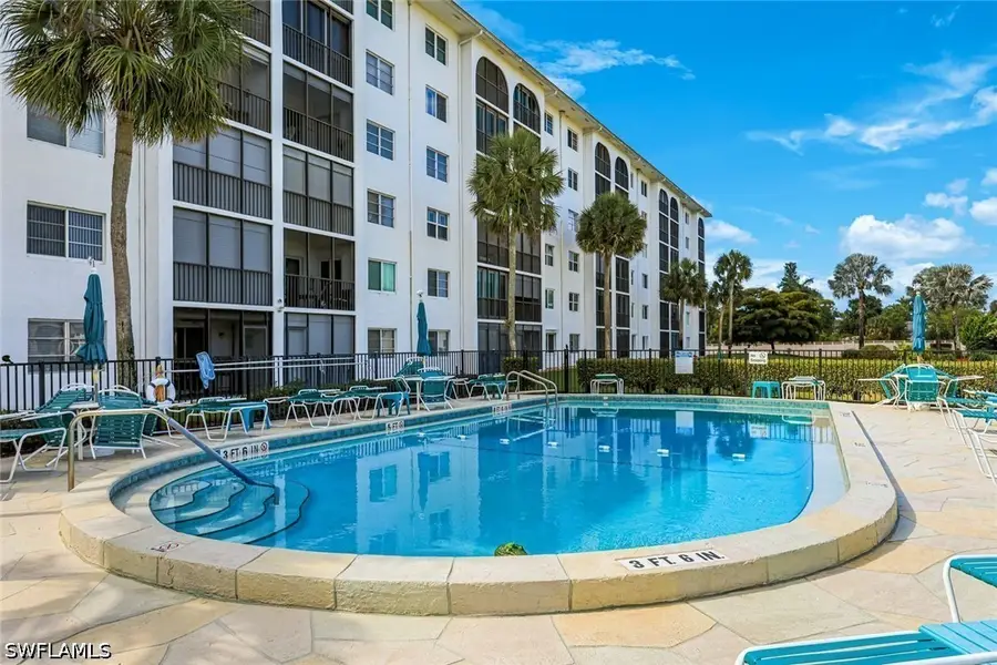 29 High Point Circle E #107, Naples, FL 34103 - #3