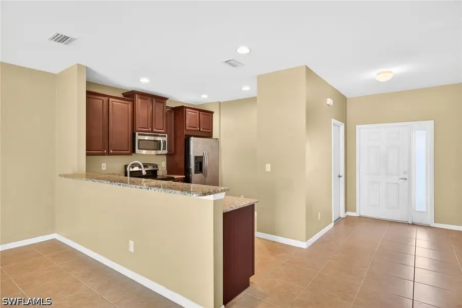 3806 Clearbrook Lane, Fort Myers, FL 33966 - #3