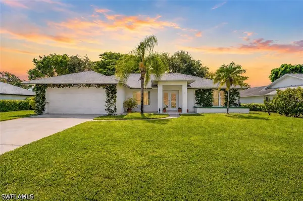 162 Westwood Drive, Naples, FL 34110