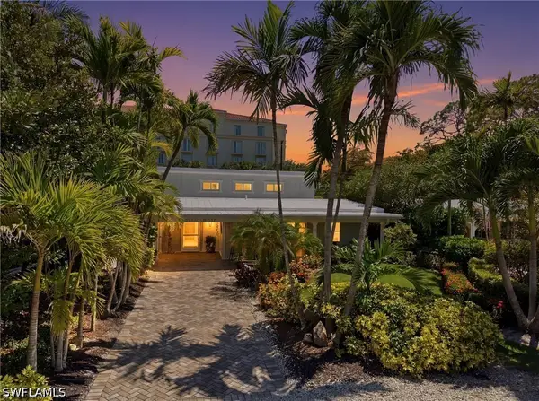 840 Myrtle Terrace, Naples, FL 34103