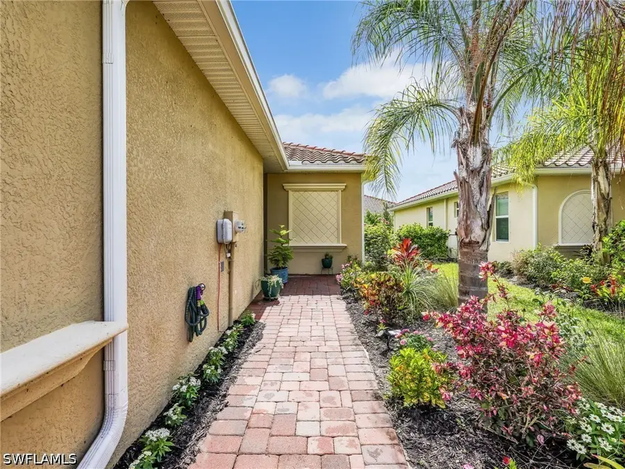 1637 Alameda Drive, Naples, FL 34120 - #3