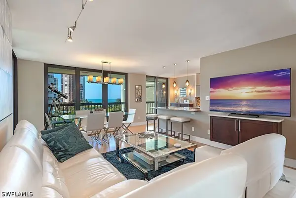 4551 Gulf Shore Boulevard N #606, Naples, FL 34103
