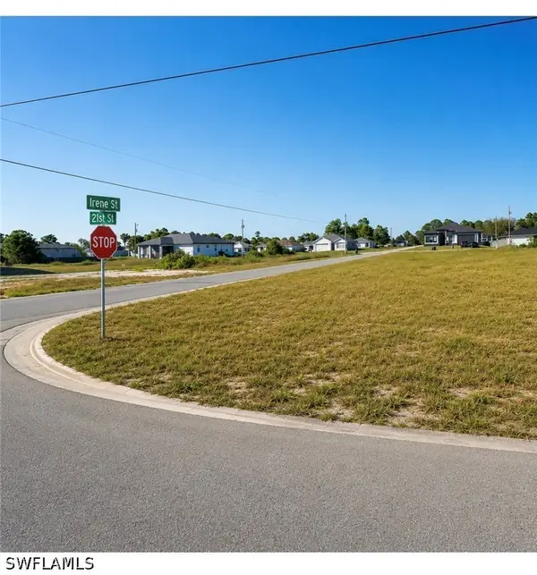 2912 21st Street Sw, Lehigh Acres, FL 33976