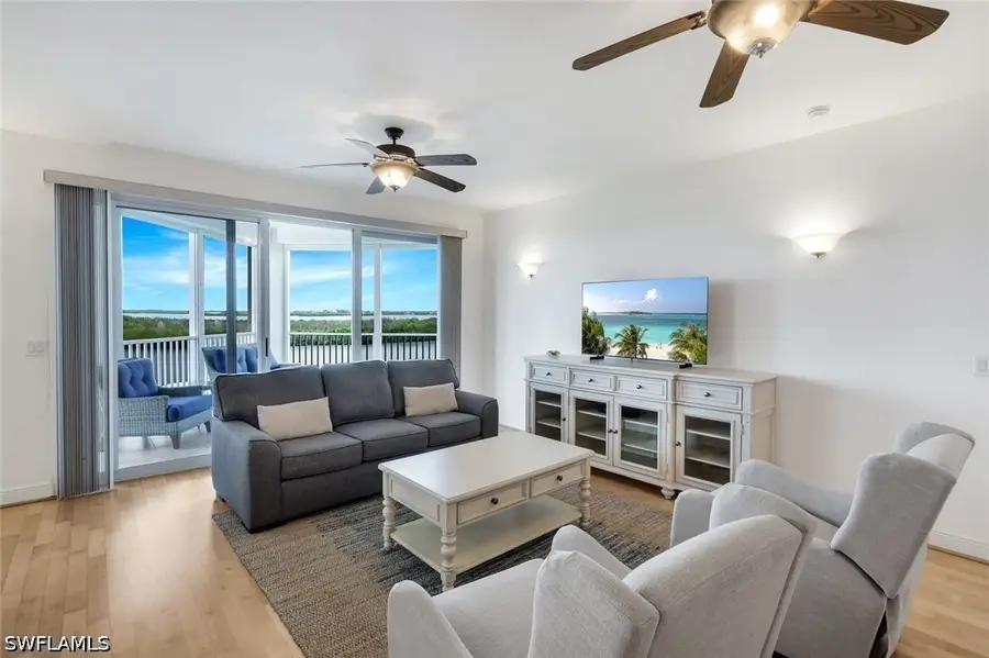 337 Vintage Bay Drive #D25, Marco Island, FL 34145 - #2