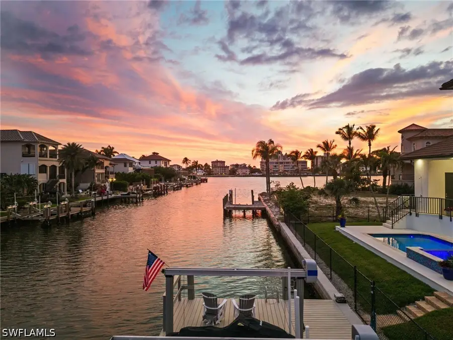 388 Pine Avenue, Naples, FL 34108 - #3