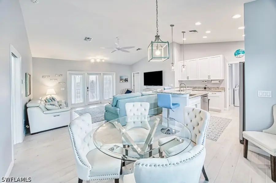 431 Lazy Way, Fort Myers Beach, FL 33931 - #3