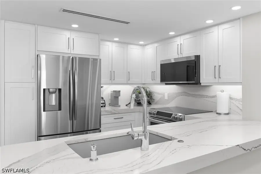 260 Seaview Court #1409, Marco Island, FL 34145 - #3