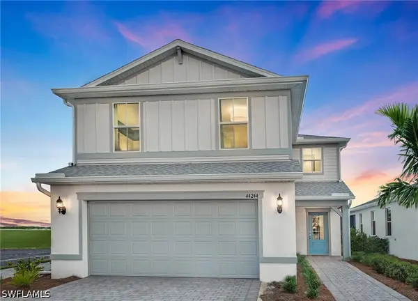 616 Oasis Lake Place, Lehigh Acres, FL 33936