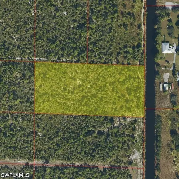 2030 Woodland Estates Rd, Naples, FL 34117