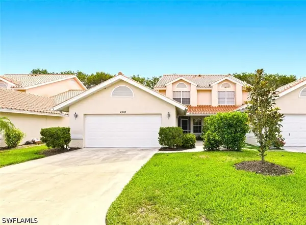4718 Via Carmen, Naples, FL 34105